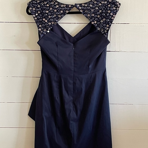 Maggie London Navy Cocktail Dress w/Jeweled Detailing on Cap Sleeves, Size 4 - Picture 10 of 10